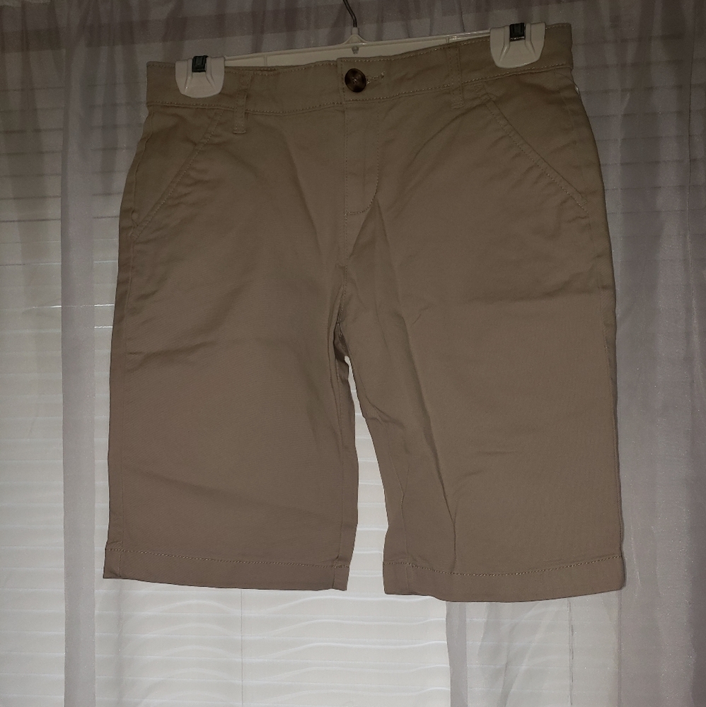 Old Navy Girls Size 14 Khaki Bermuda Shorts